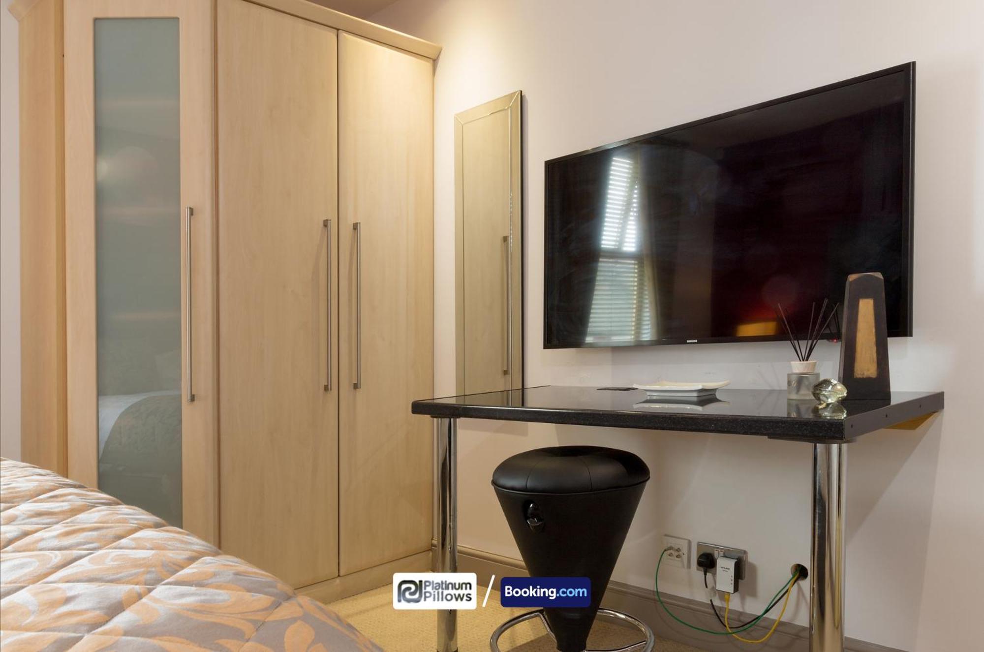 Modern Oxford 4 Bedroom Apartment, Contractor Accommodation, Walkable Into City Centre, Weekly & Monthly Deals מראה חיצוני תמונה